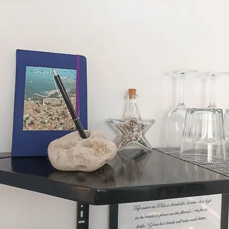 Appartement Loft Bed With Free Parking, 2 Bikes! Self Check In, Wi-fi, Ac Pula