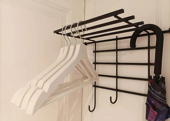 Loft Bed With Free Parking, 2 Bikes! Self Check In, Wi-fi, Ac Apartman *