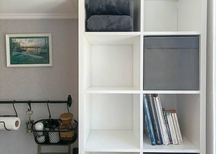 Loft Bed With Free Parking, 2 Bikes! Self Check In, Wi-fi, Ac Apartman Póla